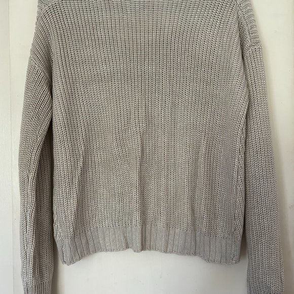 Sweater - Picture 4 of 5